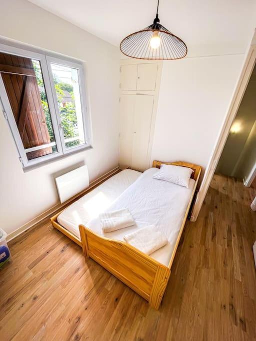 Holiday home Le Convivial • Stationnement Facile • Paisible Deols